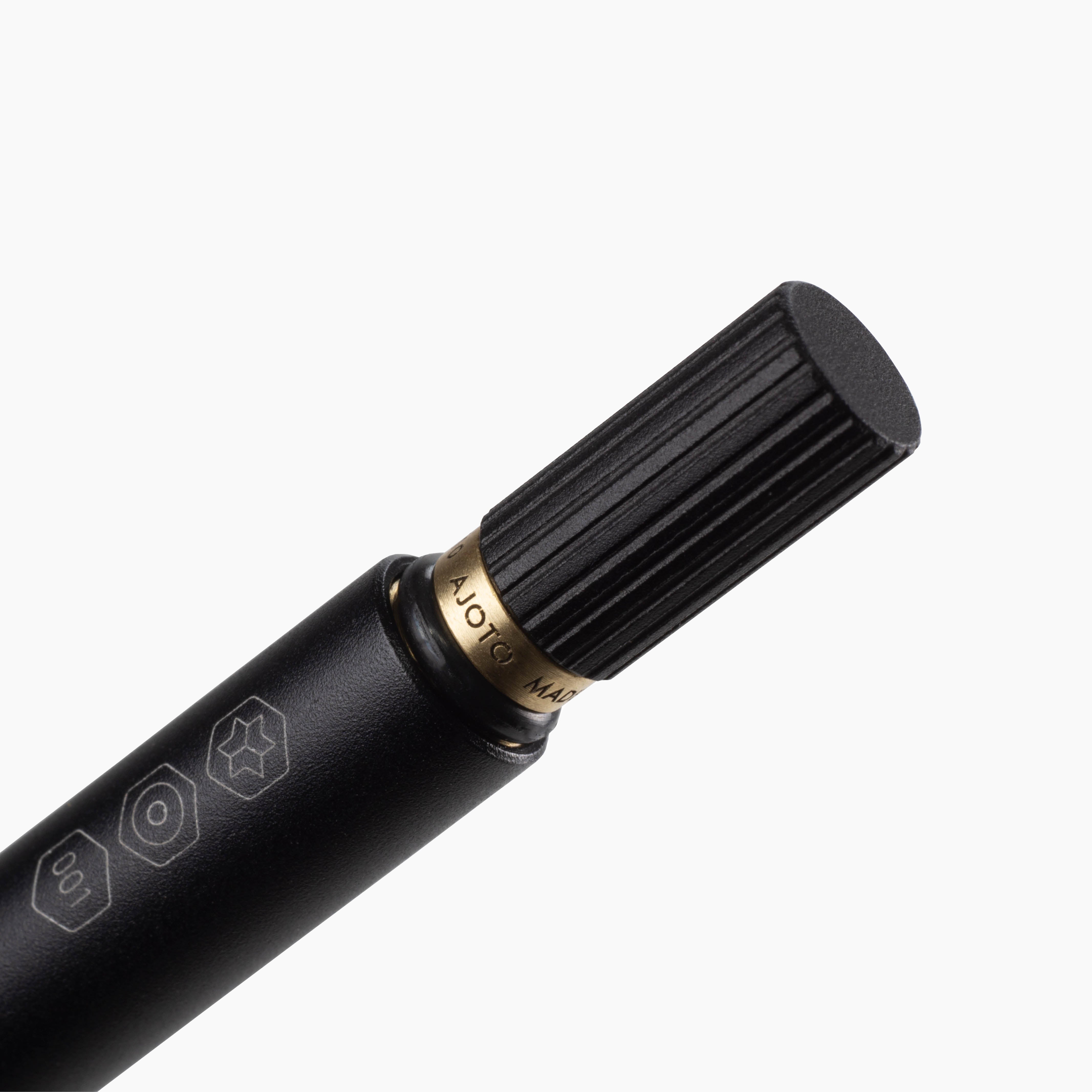 AJOTO Northern Coal | Black Aluminium rollerball Pen